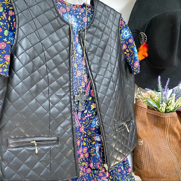 Daniel Hechter | Beautiful Quilted Vegan Boho Vest - Picture 12 of 15